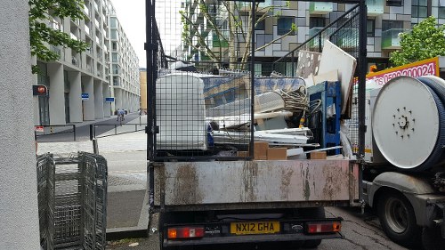 Selecting the right builders waste clearance service in Kilburn